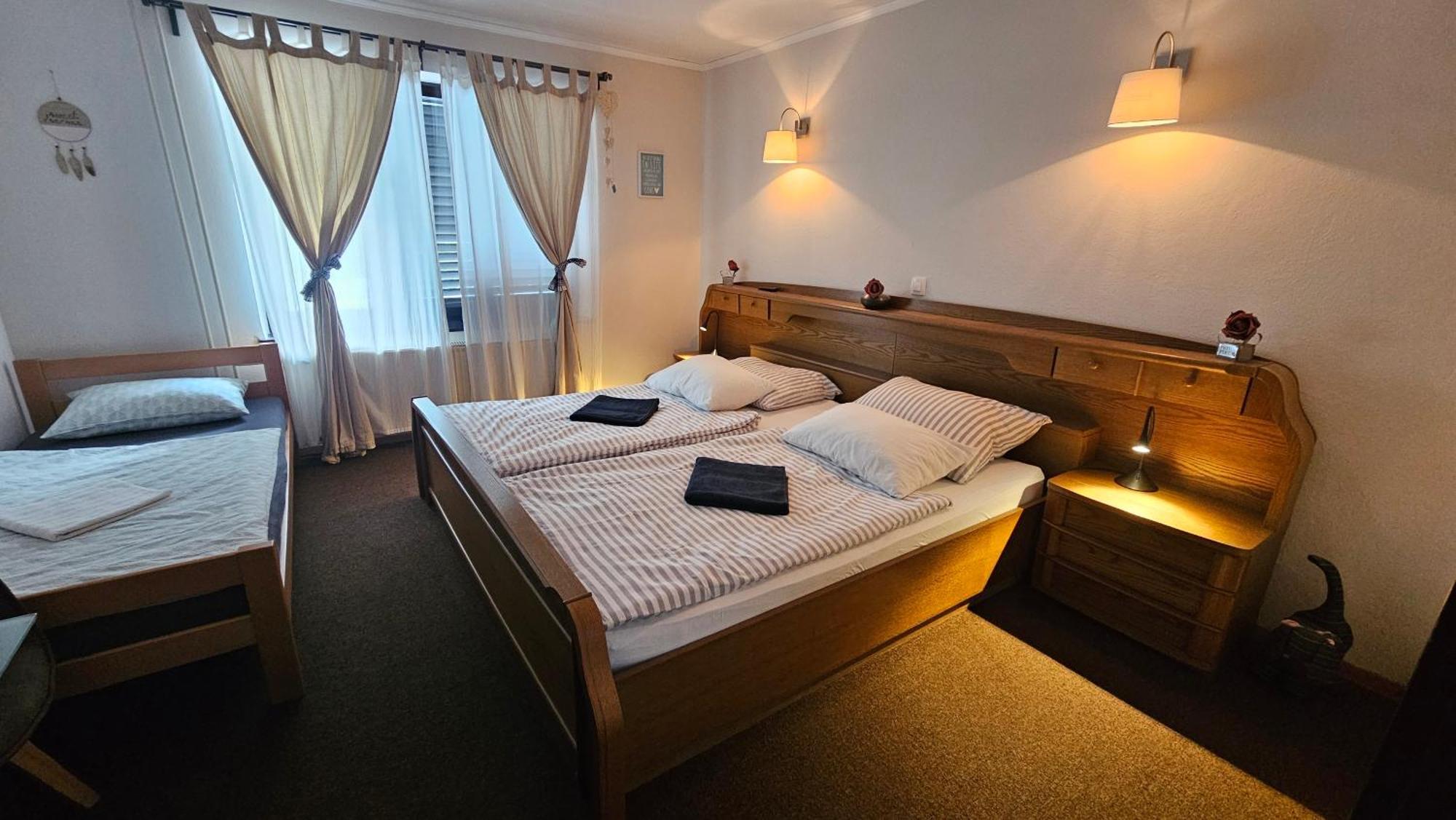 Rooms Malina Blejska Dobrava Ngoại thất bức ảnh