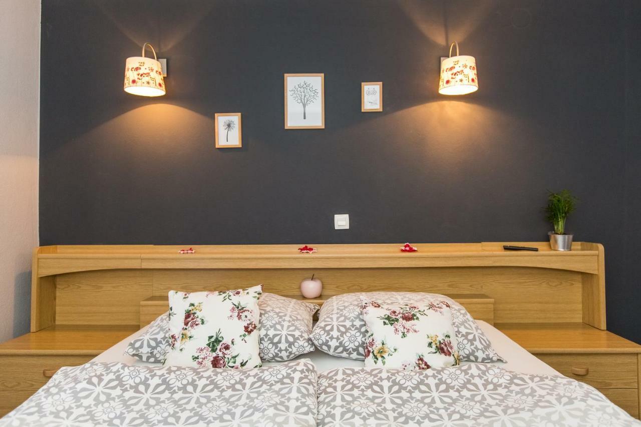 Rooms Malina Blejska Dobrava Ngoại thất bức ảnh